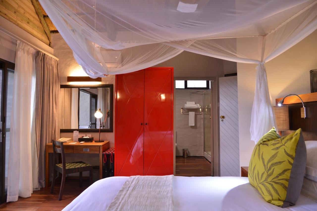 Victoria Falls Safari Suites Zimmer foto